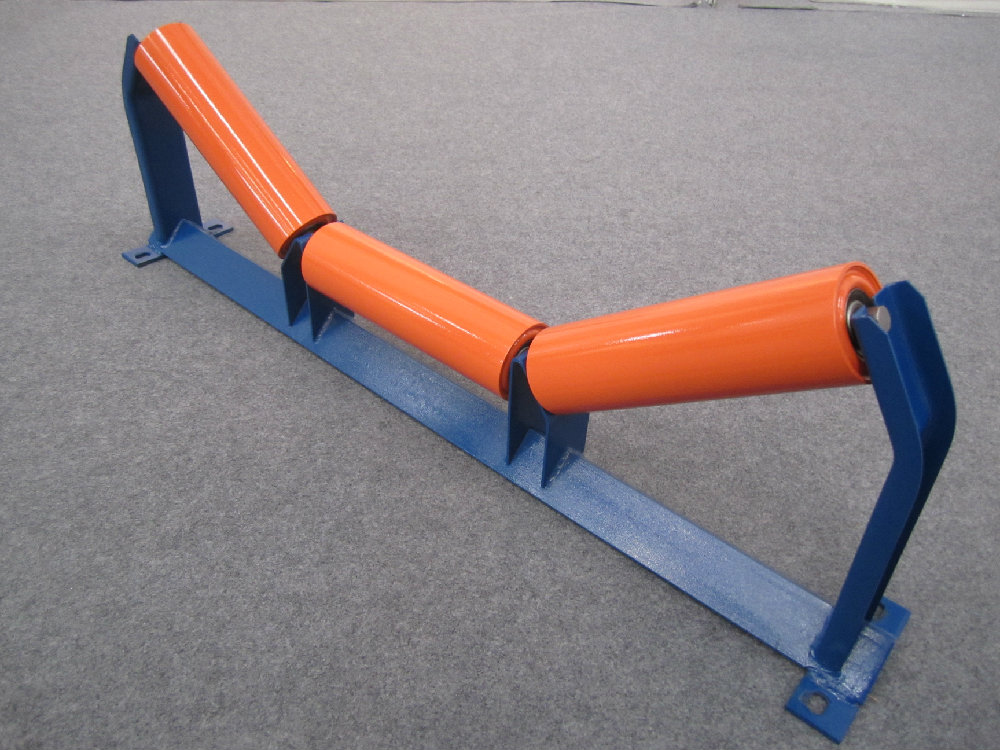 Conveyor roller and frame